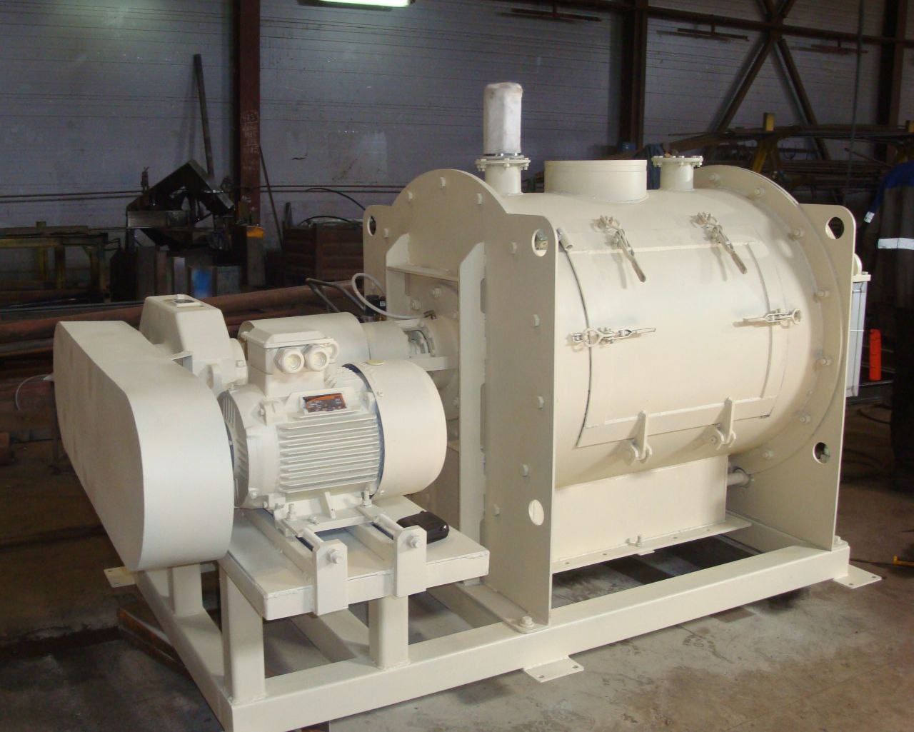 Теперь и в Севастополе: смеситель для идеальных смесей! Теперь и в Севастополе: смеситель для идеальных смесей!